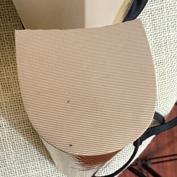 Jeffrey Campbell Black and Gold Bow Platform Heels - Picture 8 of 9